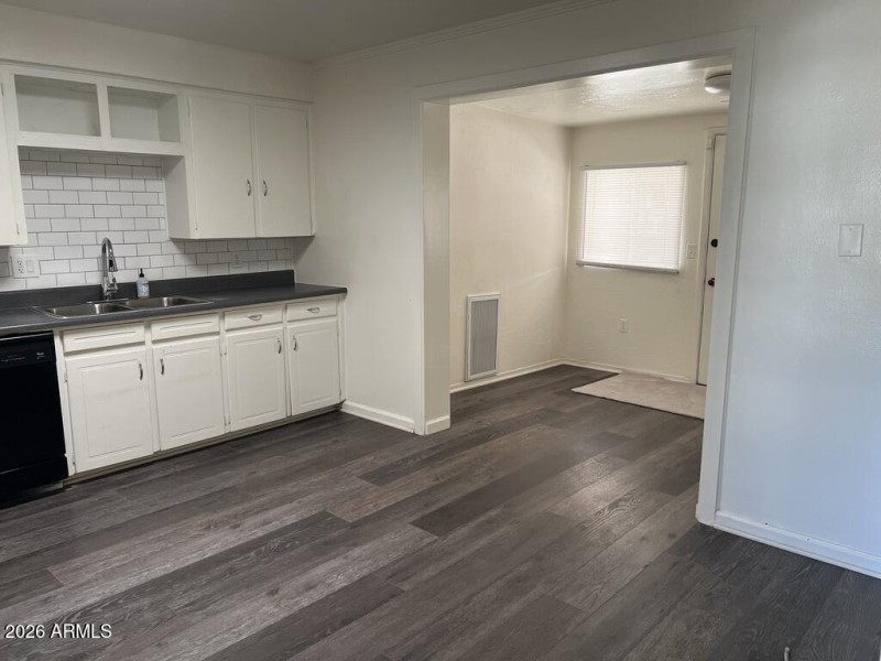 Eating Area in Kitchen