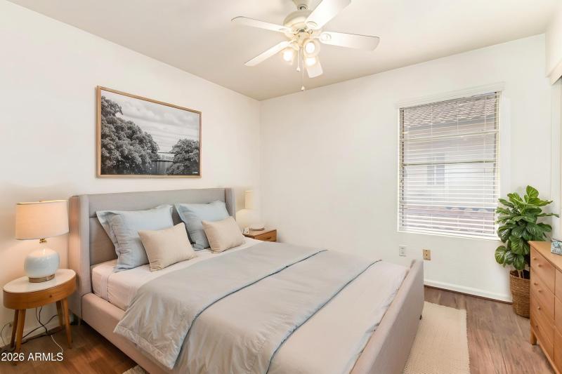 32-Oakland - Bedroom - Standard - 1