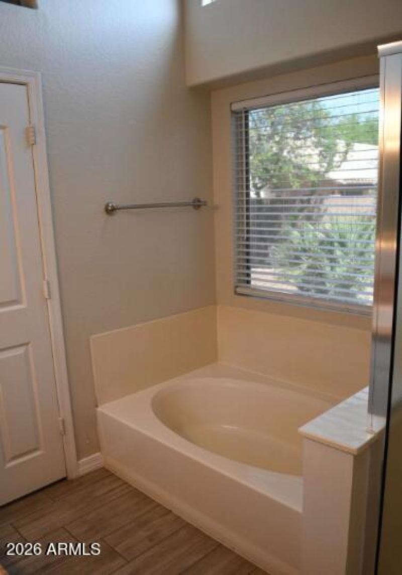 13-1476 E Silver Creek Road