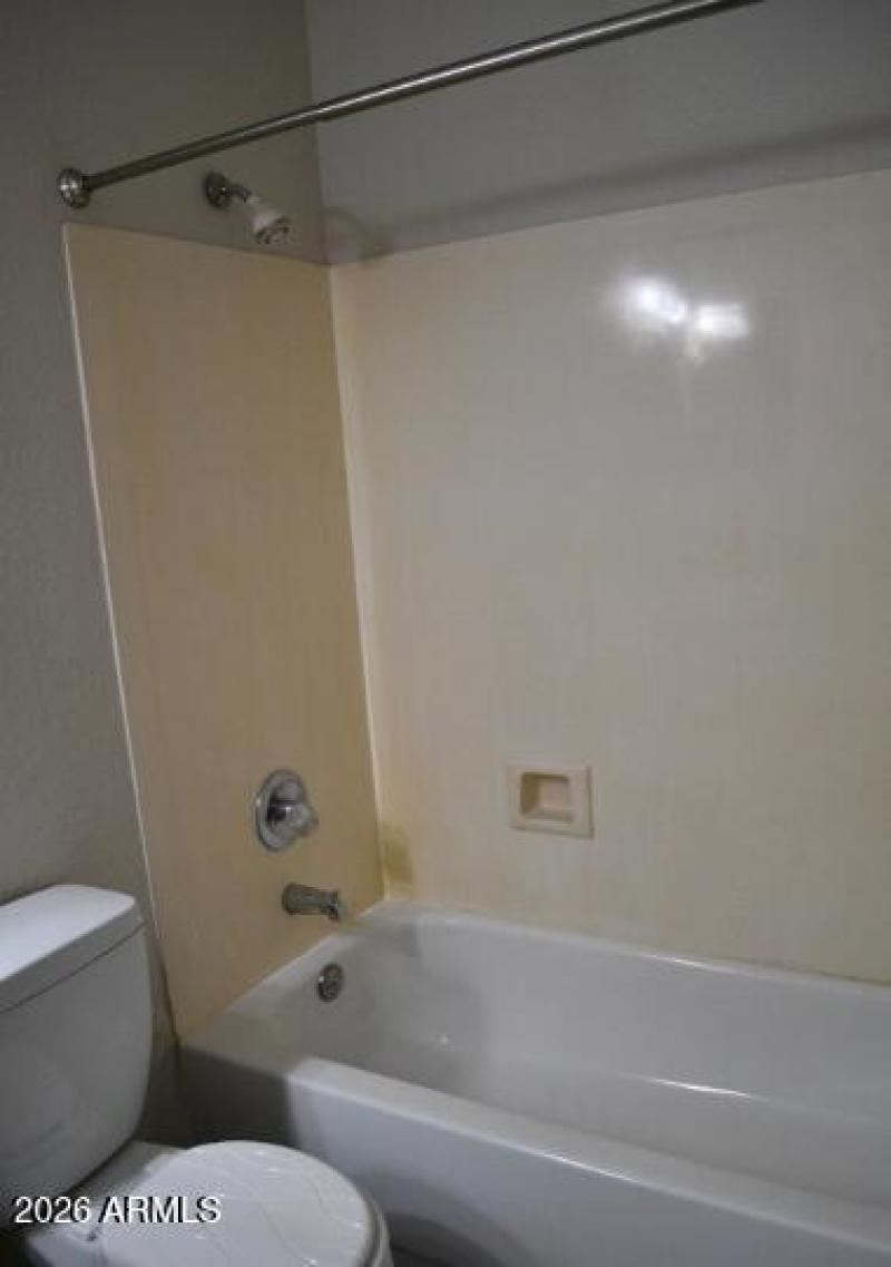 18-1476 E Silver Creek Road