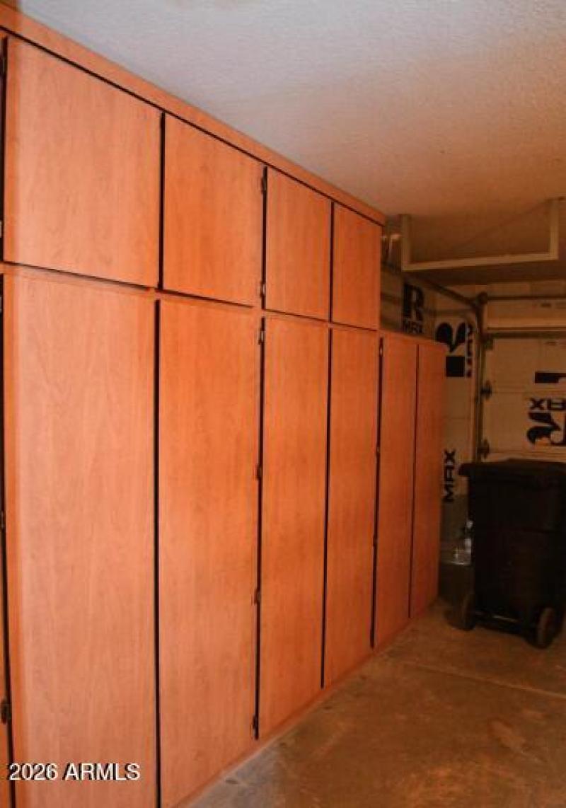 20-1476 E Silver Creek Road