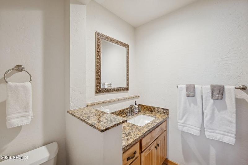 64-web-or-mls-40205-n-26th-st