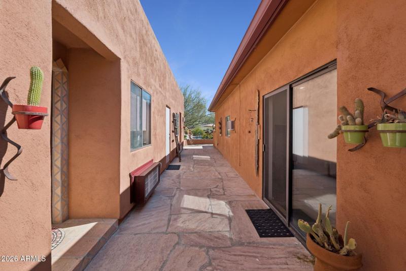 79-web-or-mls-40205-n-26th-st