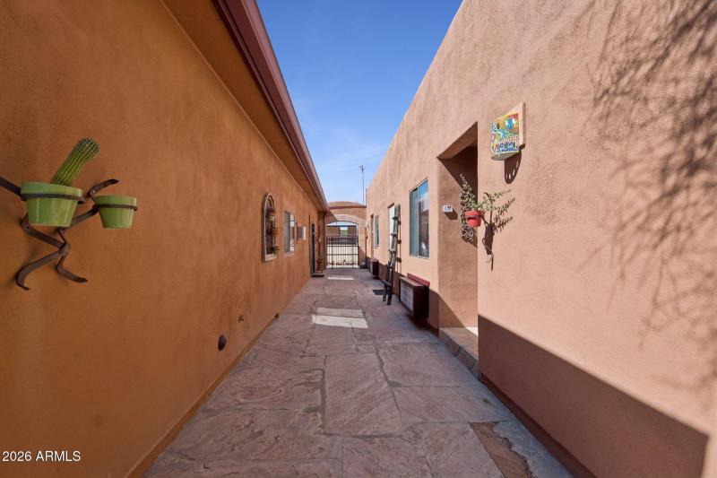 85-web-or-mls-40205-n-26th-st