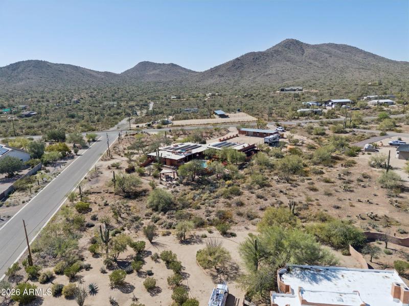 120-web-or-mls-40205-n-26th-st