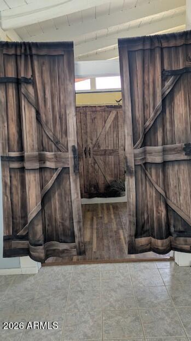 PXL_20251222_213745975.NIGHT