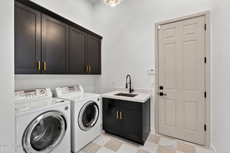 68-web-or-mls-88N 80th Way