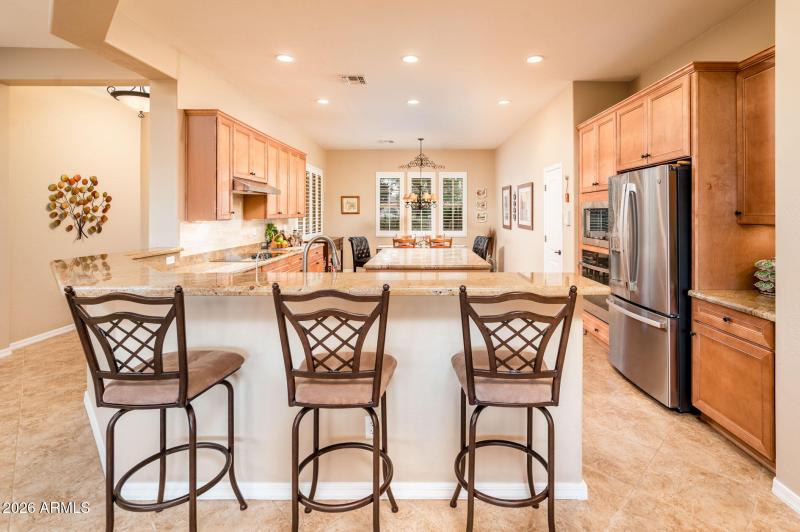 Large Gourmet Kitchen