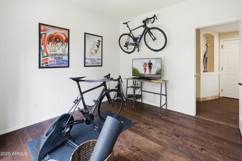 Bedroom 5/1st floor (exercise room)