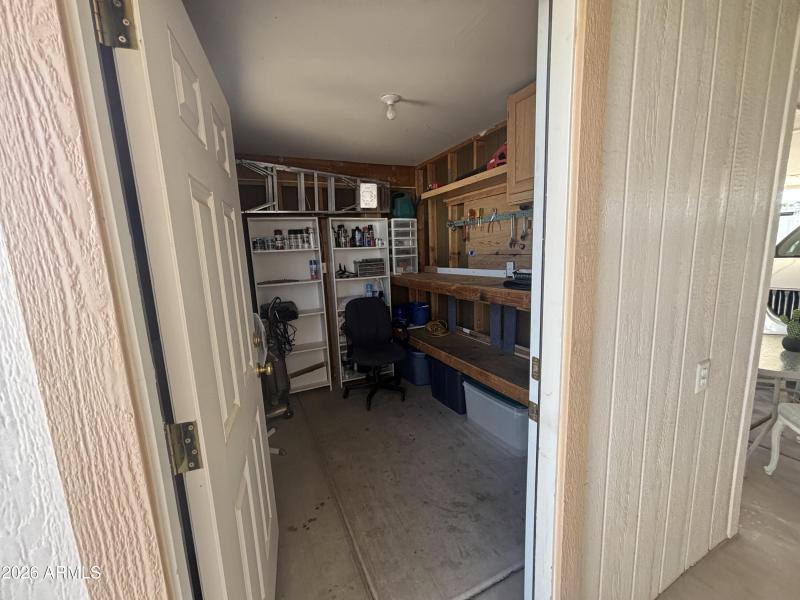 Very Clen Storage Shed 10'X8'