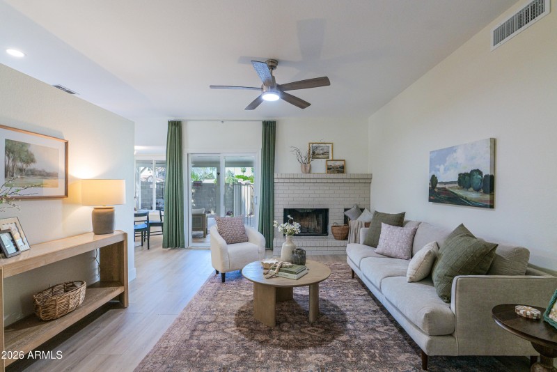 4-print-P1569327 copy