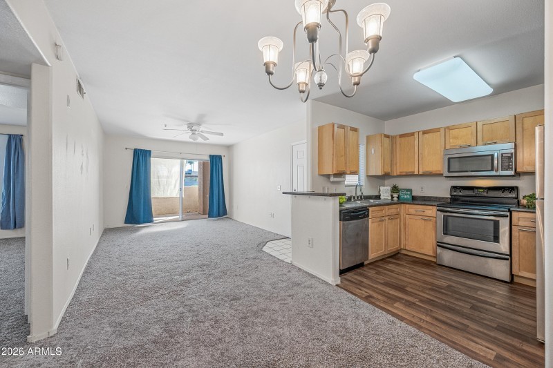 10-1295NA617-ocupix-3-13-2026