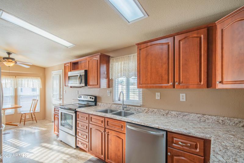 wyattrootimagaing_S88-17