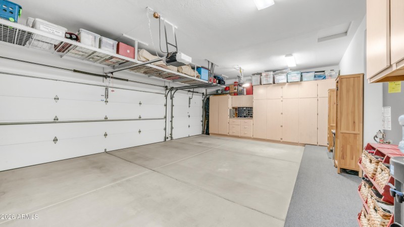 Big garge with storage