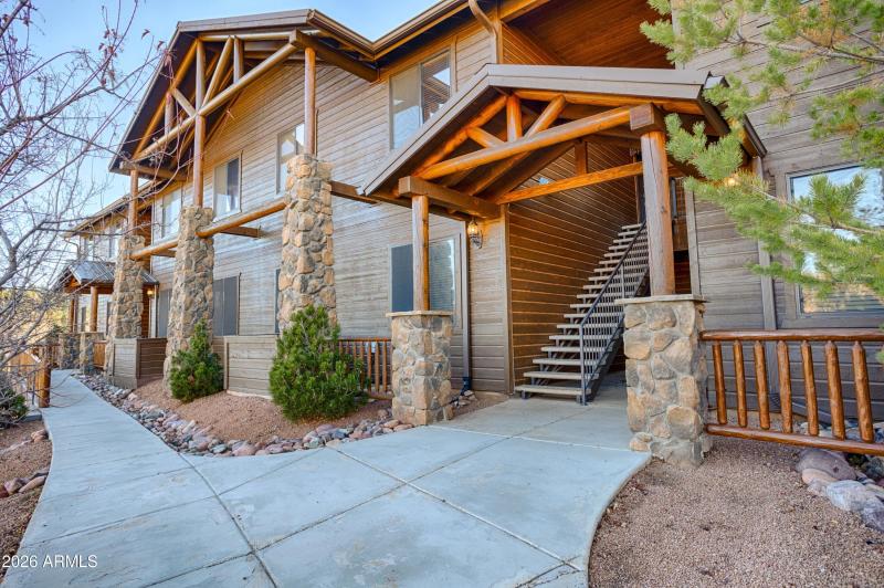 001_4520 West Tatanka Loop