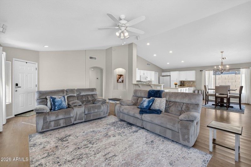 5-web-or-mls-Untitled-5