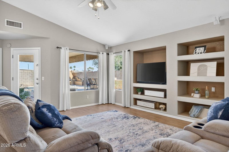 8-web-or-mls-Untitled-8