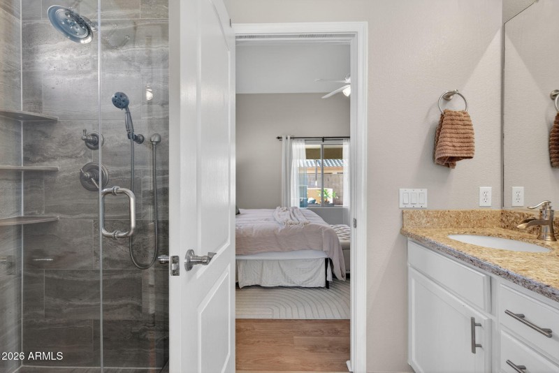 25-web-or-mls-Untitled-25