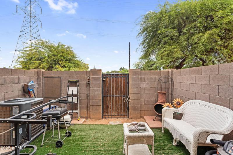 34-web-or-mls-3491 N Arizona #83 -33