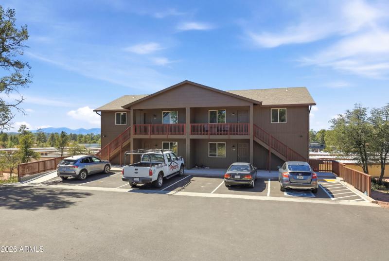 200_Jura_Cir_017 copy