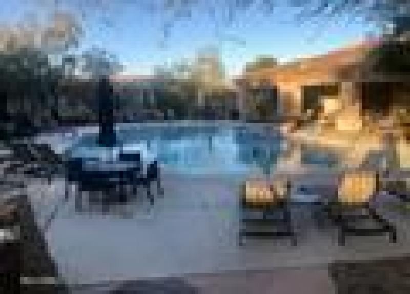 11MCachet-Pool5_jpg_thumb