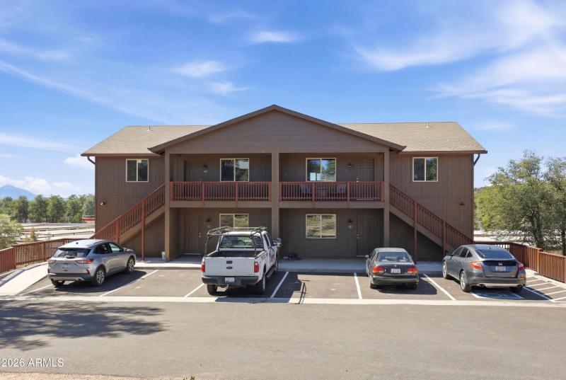 200_Jura_Cir_018 copy