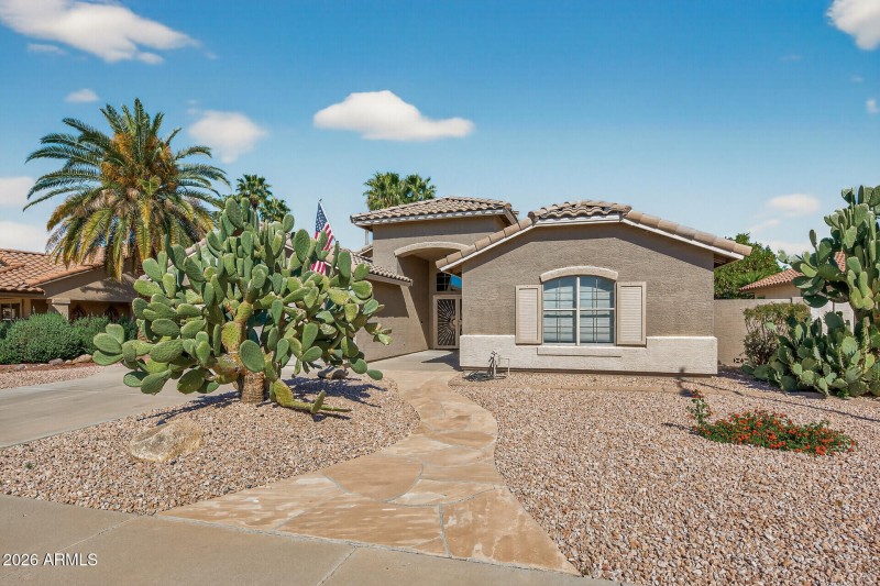 02_10014_N_Potter_Dr2_mls