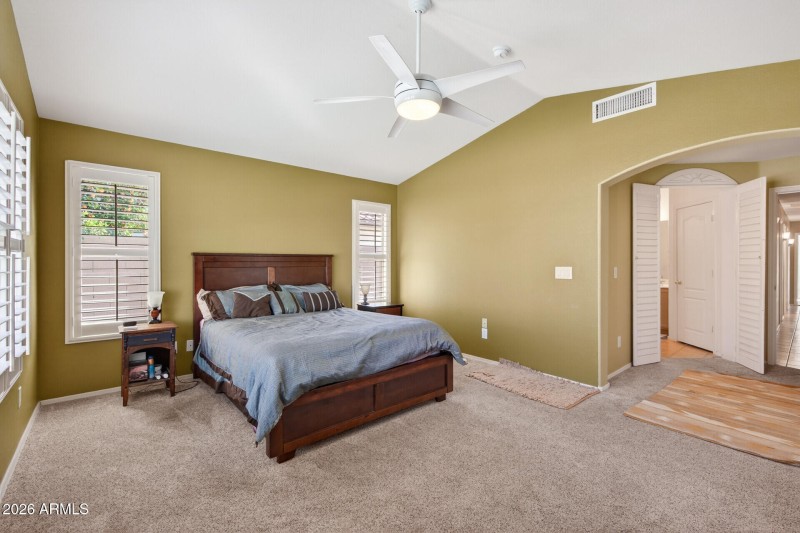 27_10014_N_Potter_Dr27_mls