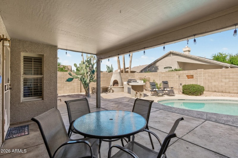 48_10014_N_Potter_Dr48_mls