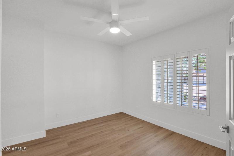 47-web-or-mls-P1569356