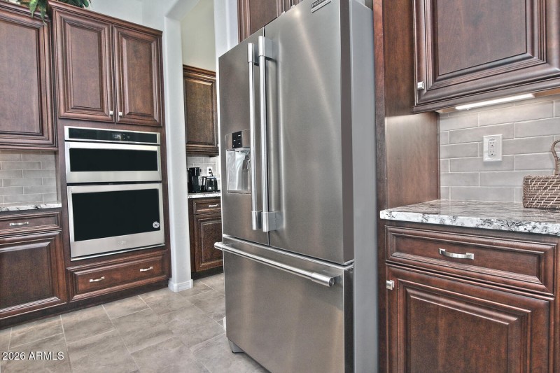 5871 W Cactus Wren Way-large-018-006-Sta