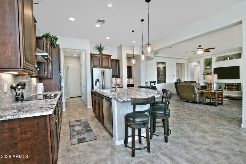 5871 W Cactus Wren Way-large-020-003-Kit