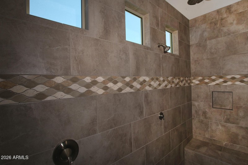 5871 W Cactus Wren Way-large-036-025-Pri