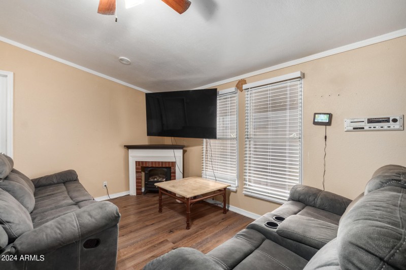 0008-08 - Union Hills