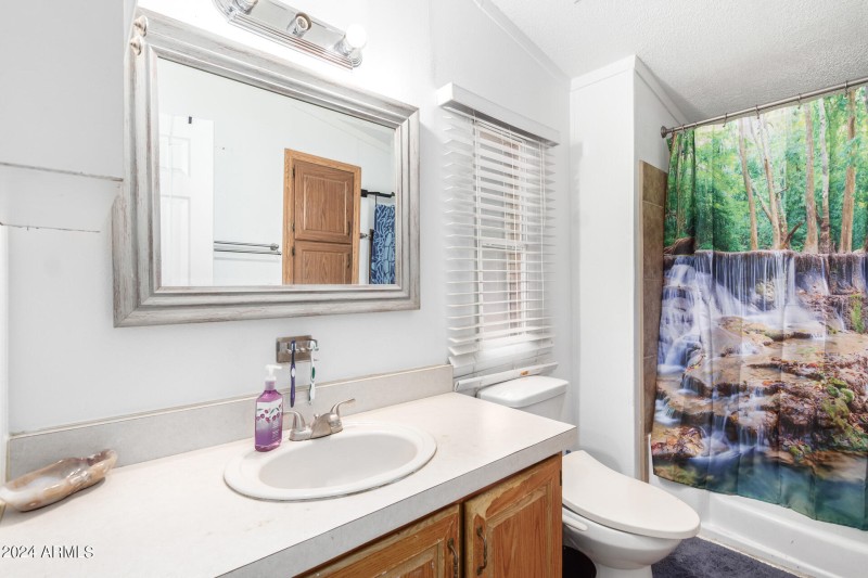 0018-18 - Union Hills