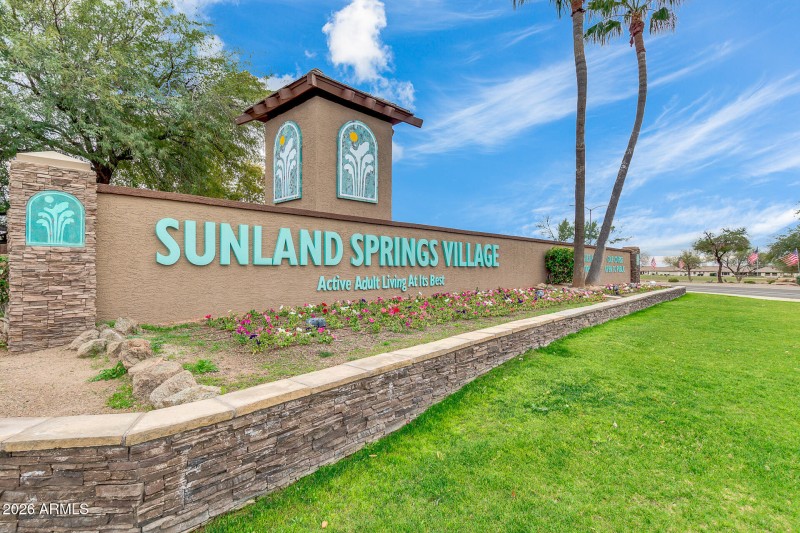 Sunland Springs
