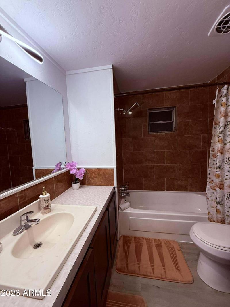 645658827_1582230673040218_2915757257809