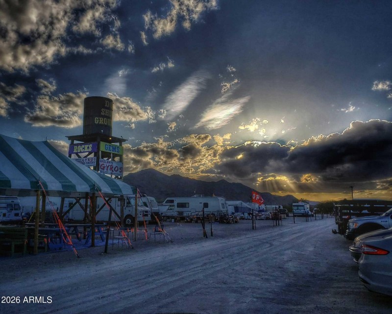 Desert-Gardens-Rock-Gem-and-Mineral-Show
