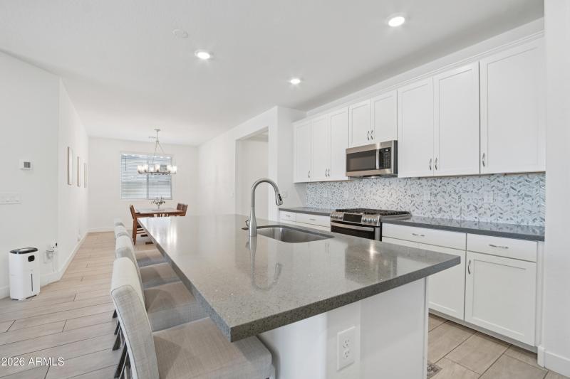 11-print-W Dahlia Dr-S1403-011