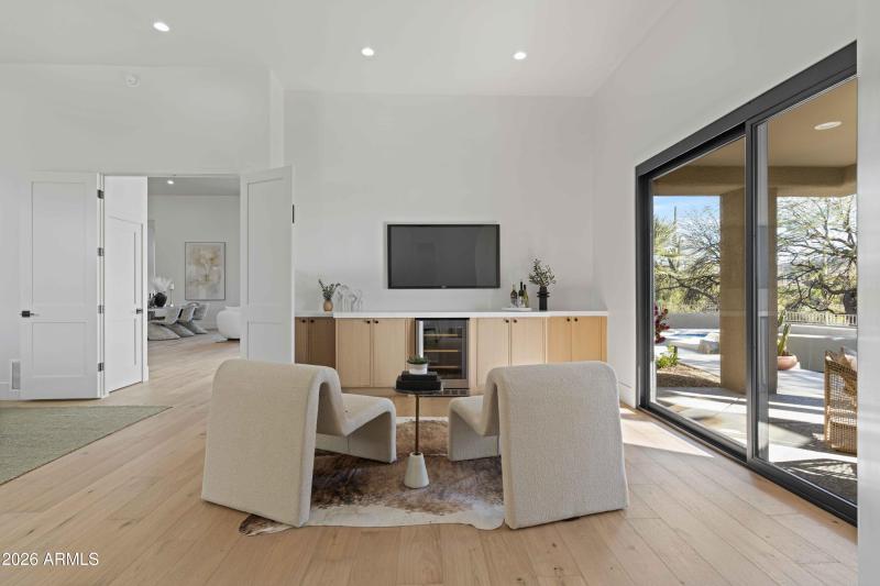 Primary Sitting Area