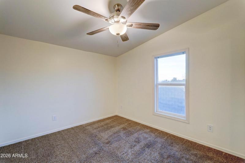 649 W Kaniksu Street-22