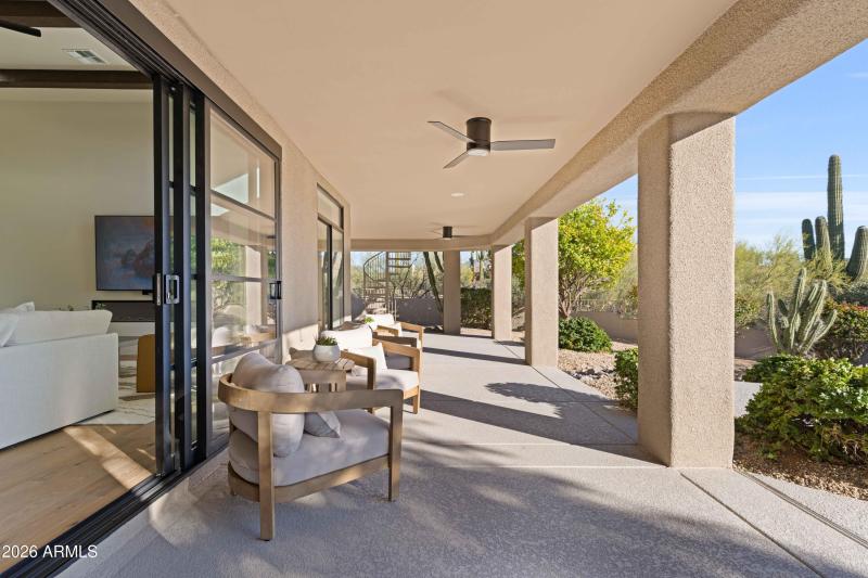 Outdoor Patio | Arcadia Doors