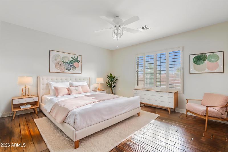 VS 2nd Bedroom - Upstairs