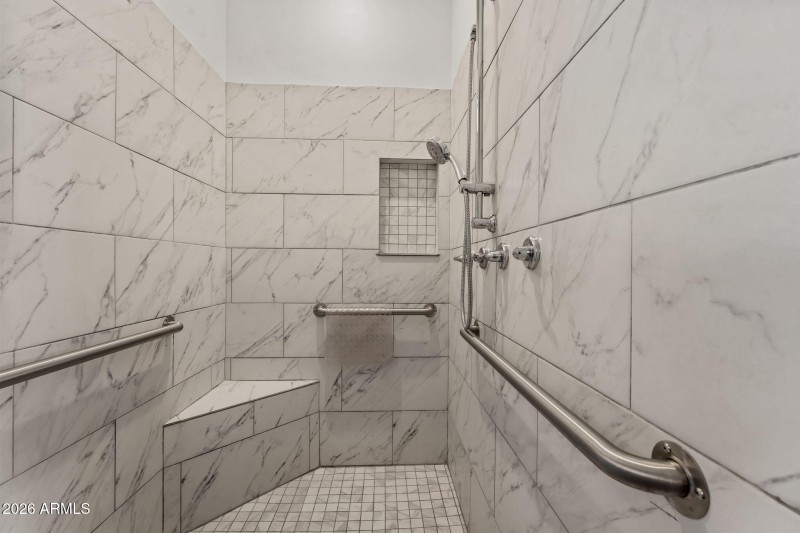 86-web-or-mls-DSC09358