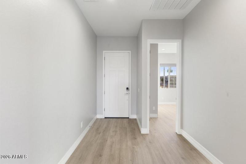 20251114073437310023000000-o