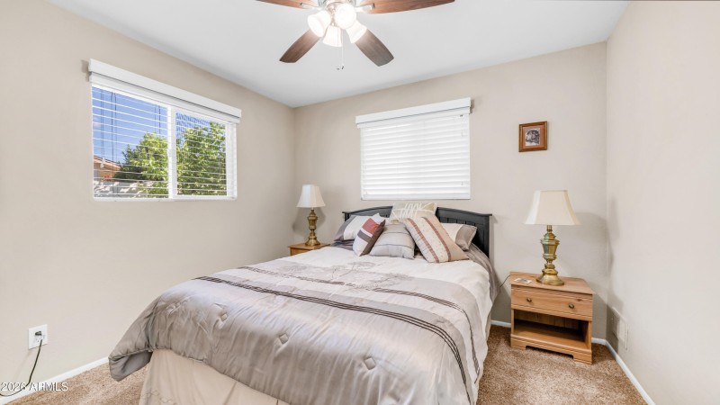 637 S Copper Dr (22)