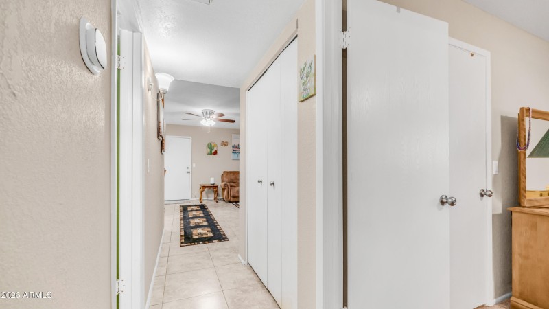 637 S Copper Dr (24)