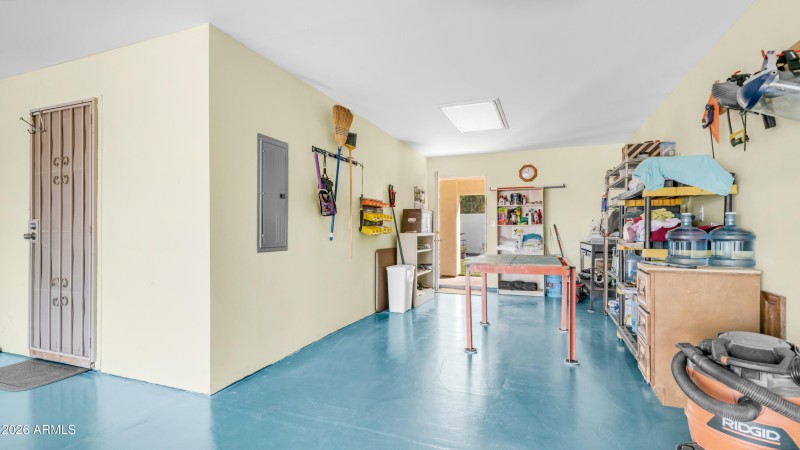 637 S Copper Dr (25)