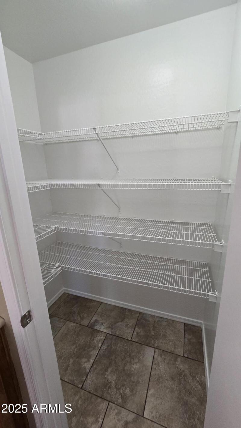 Walk-in Pantry