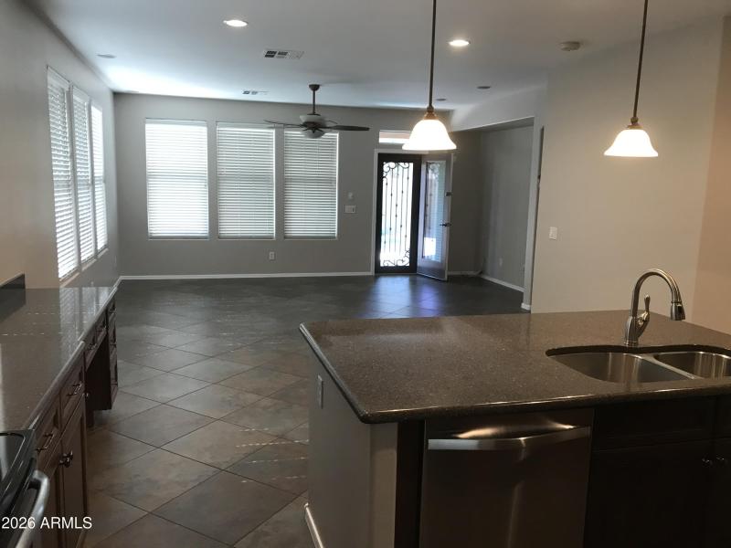 17-family kitchen -4